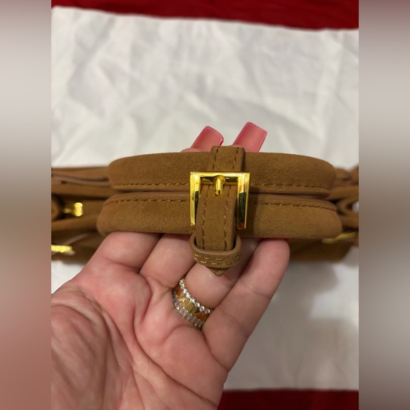 Fashion Tan Leather Bonnie Hand/Shoulder Satchel - Picture 7 of 16